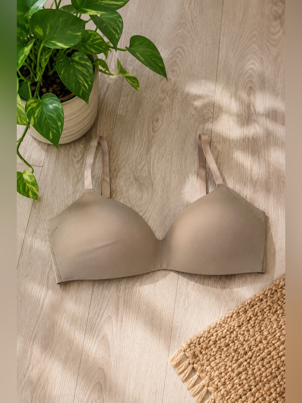 Knix Wing Contour Wireless Bra Sz 3‎ Warm Sand Nude Comfort